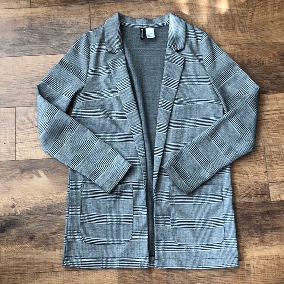 H&M Jackets & Blazers - H&M Houndstooth Blazer H&M Jackets & Blazers - H&M Houndstooth Blazer